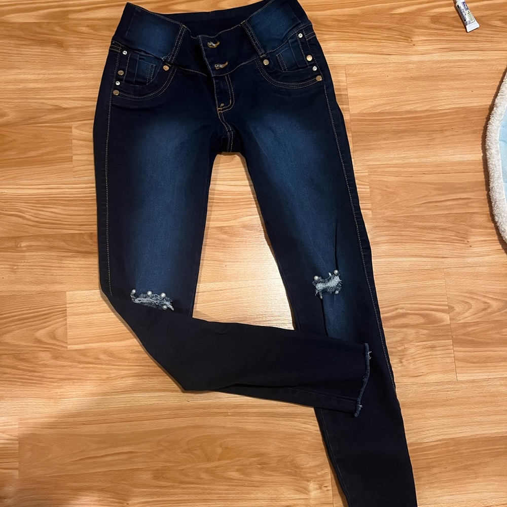 Cute jeans size 8